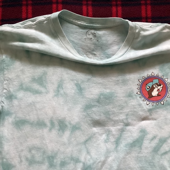 Buc-ee’s ladies tie dyed Large Shirt! - Picture 5 of 5